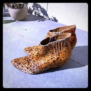 Matisse Nugent leopard booties!